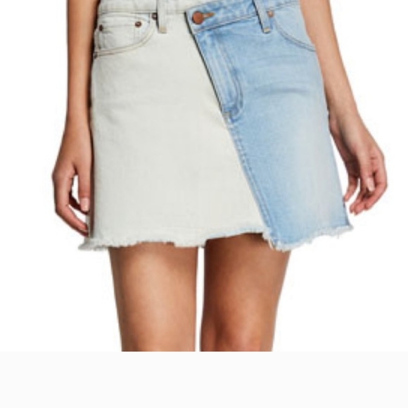 Alice and Olivia Two Tone Denim Mini Skirt 28 - Picture 1 of 2